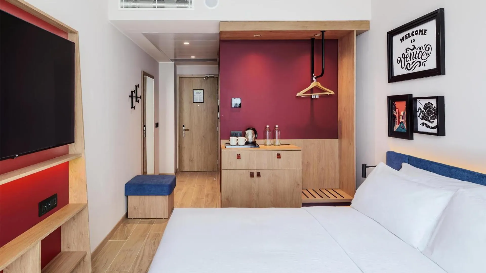 Hampton By Hilton Venice Isola Nuova Italy